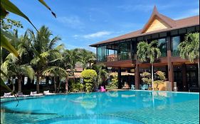 Phi Phi Villa Resort-SHA Extra Plus